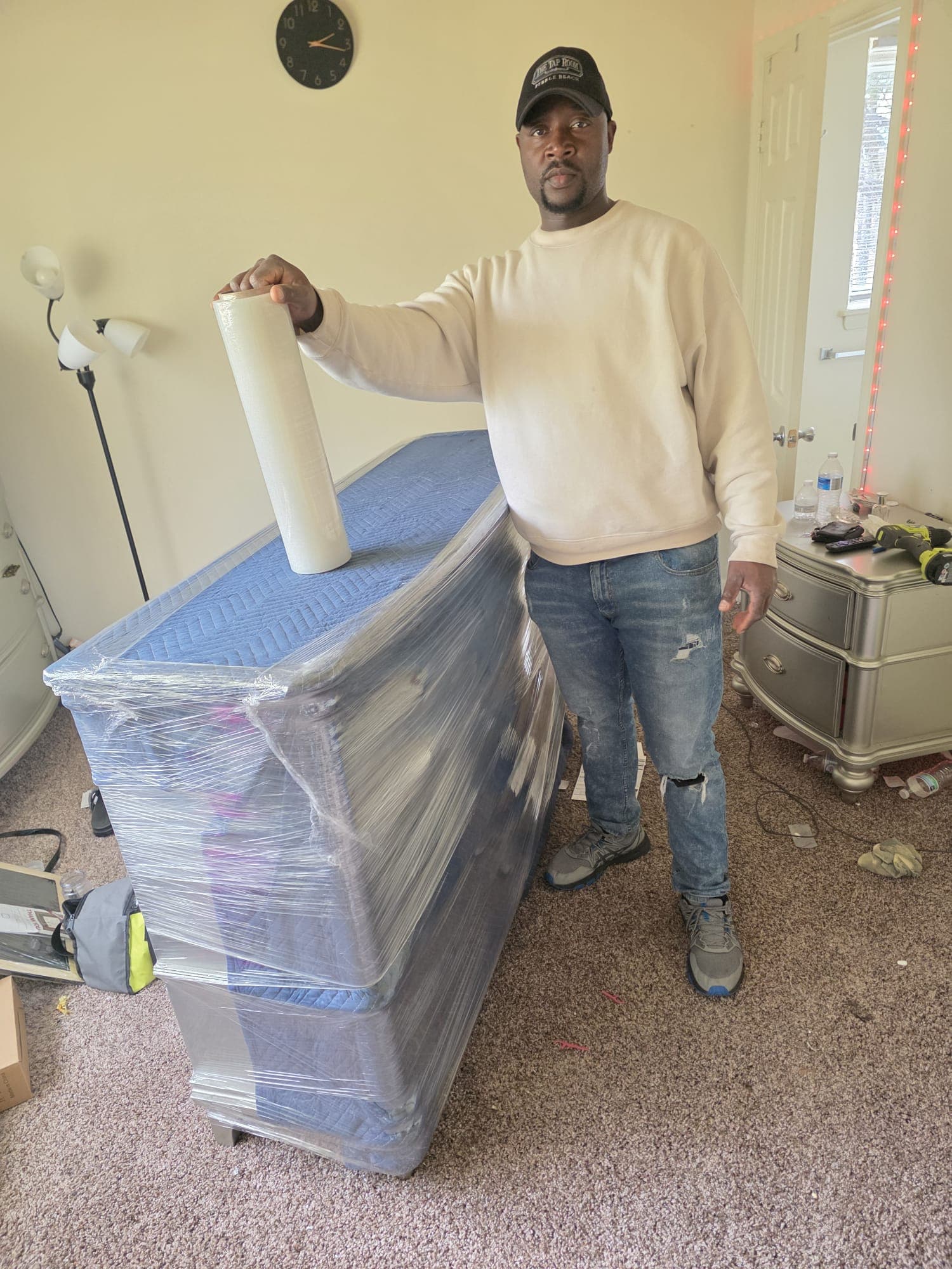 Elvisco Moving